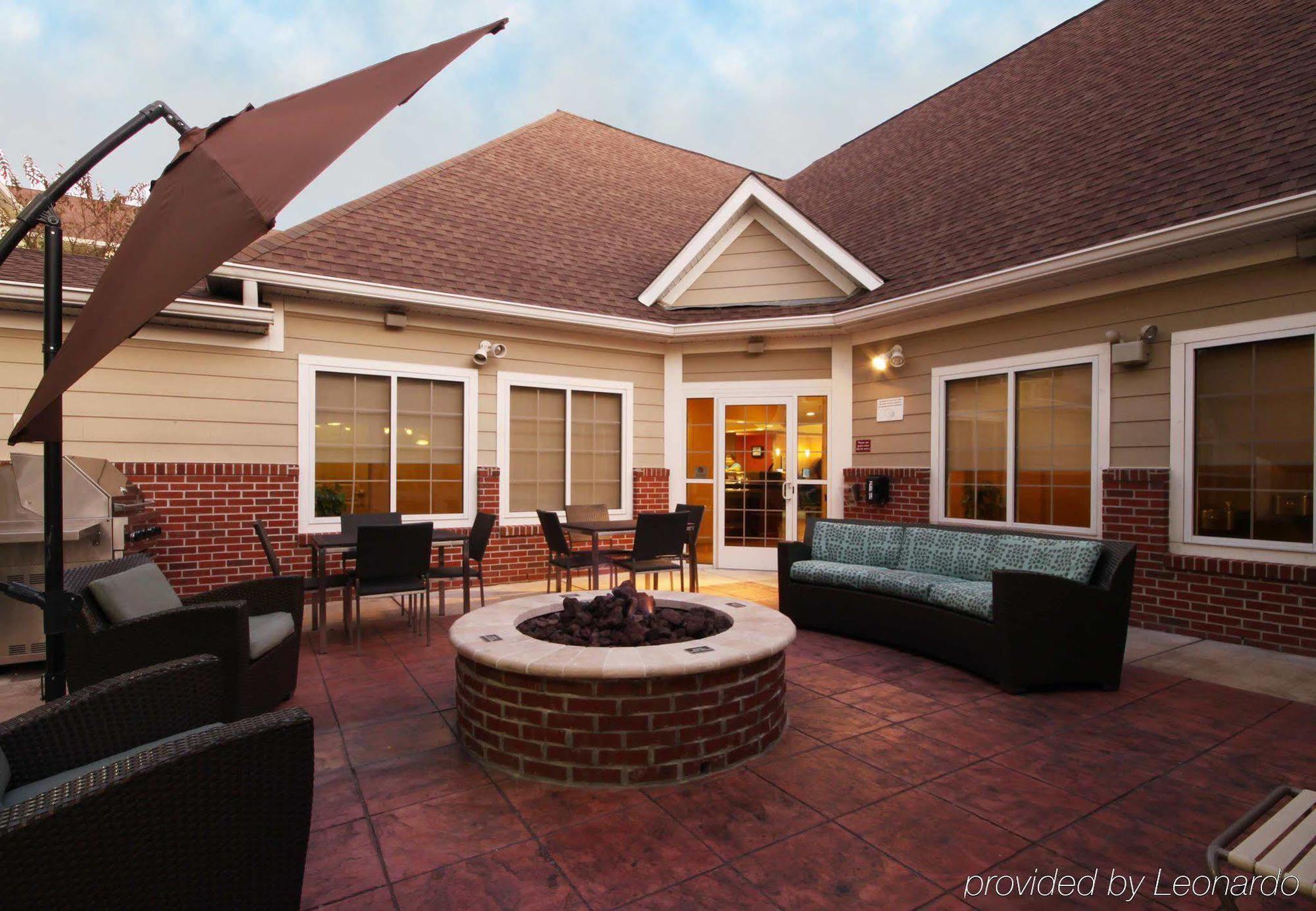 Residence Inn Houston North Экстерьер фото