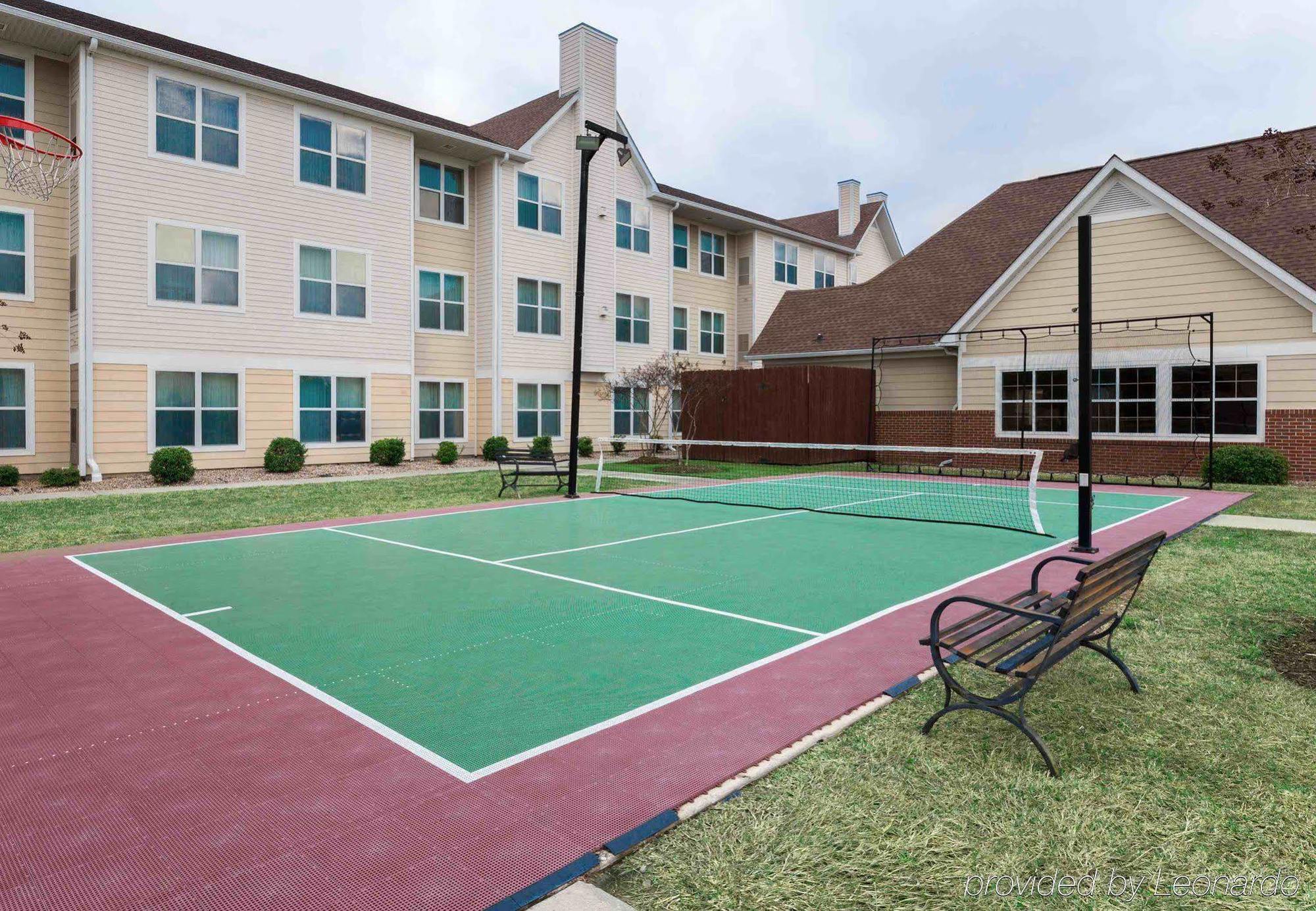 Residence Inn Houston North Экстерьер фото